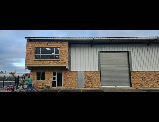 INDUSTRIAL FOR SALE IN FIRGROVE INDUSTRIAL ESTATE